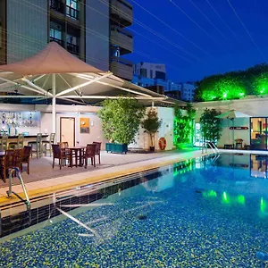 Novel Center Hotel Abu Dhabi